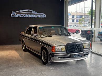 Mercedes Benz 230E in Subang Jaya, SGR