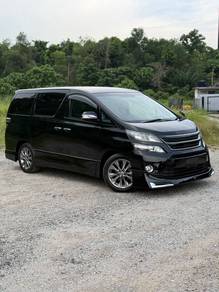 Toyota Vellfire Z in Johor Bahru, JHR
