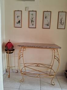 granite display table