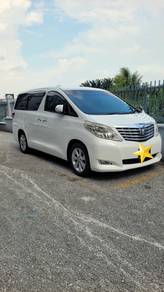 Toyota Alphard 240G in Subang Jaya, SGR