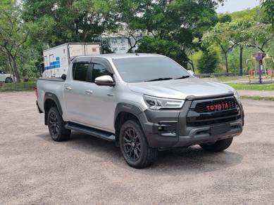 Toyota Hilux V in Johor Bahru, JHR