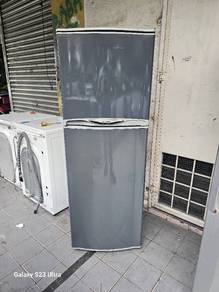 Sharp fridge refrigerator 2d peti ais peti sejuk