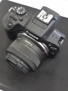 Canon EOS R100 Mirrorless 18-45mm kitlens set