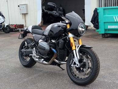 BMW R NINE T