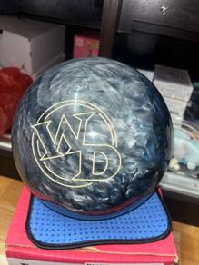Columbia 300 WD Bowling Ball🎳