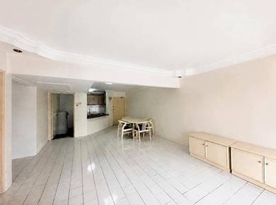 Condominium For Sale in Garden City Straits