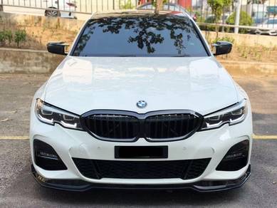 BMW 330i 30i M SPORT in Sungai Besi, KUL
