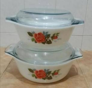 Pyrex cottage rose casserole bowl 2