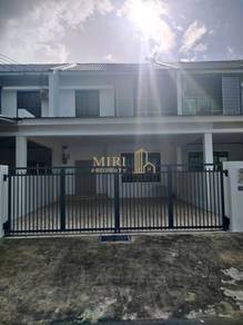 Terraced House For Rent in Miri,SWK