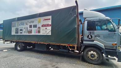 Lori terpakai 18ton cargo am untuk jual