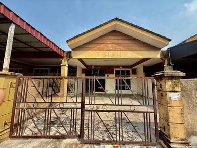 1-storey Terraced House For Sale in Bukit Rambai,MLK