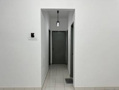 Condominium For Rent in Seri Serindit Residence