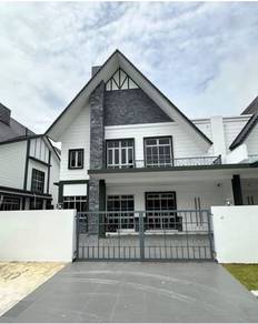 Semi-Detached House For Sale in Tebrau,JHR
