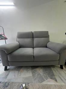 sofa 2 seater untuk dijual