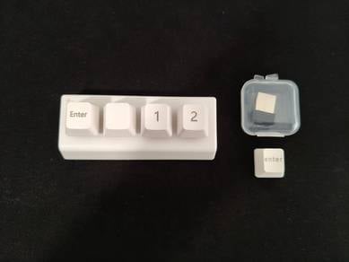Mini keyboard (Bluetooth and 2.4 gHz Dongle)