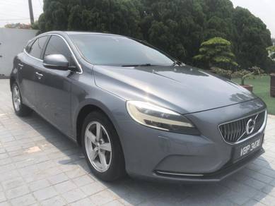 Volvo V40 T4 in Klang, SGR