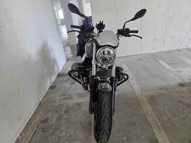 BMW R NINE T