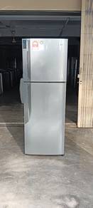 LG 2 Door Fridge Refrigerator 318L