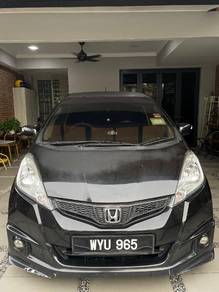 Honda Jazz S in Puchong, SGR
