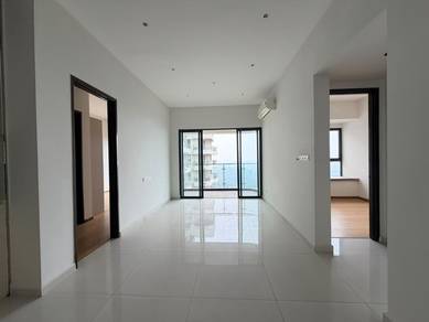 Condominium For Sale in Bay Point @ Country Garden Danga Bay