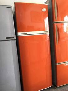 Electrolux 2 doors Peti Sejuk Ais Refrigerator