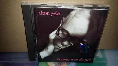 CD Elton John - Sleeping With The Past