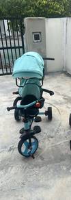 2 seated tricycle