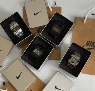 nike y2k vintage watch