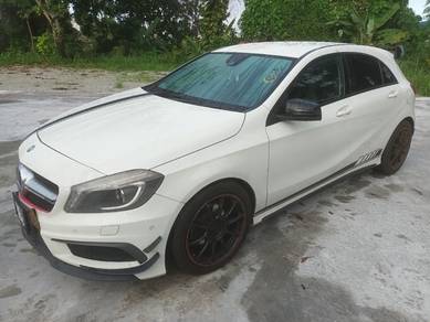 Mercedes Benz A180 180 in Cheras, KUL