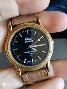 Vintage Q and Q watch JAPAN