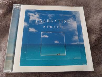 CD Enchanting Moments