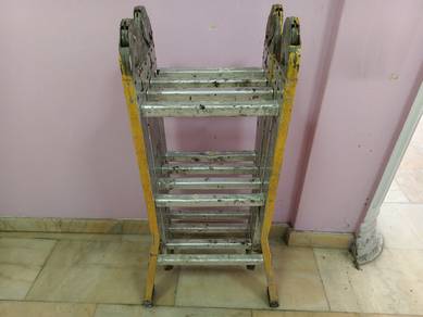 Foldable ladder/ Tangga Lipat
