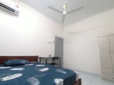 Room in Cheng, MLK