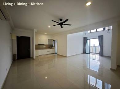 Condominium For Sale in Damansara Seresta