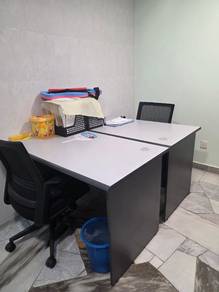 Professional office computer desk