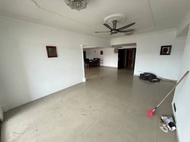 Condominium For Sale in Idaman Puteri