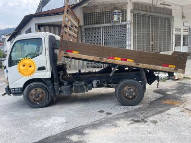 hino 1 ton tipper 2012