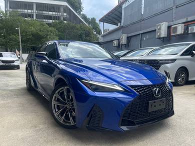 Lexus IS 300 F-SPORT in Old Klang Road, KUL