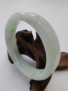 Gelang Giok Jadeite Burma 57.60mm Hijau Muda Ais