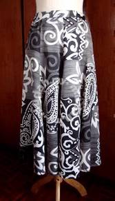 Flared Skirt - Fully Lined - Black & White