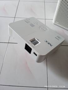NEC  NP-VE303X projector, HDMI, Voltage/Frequency