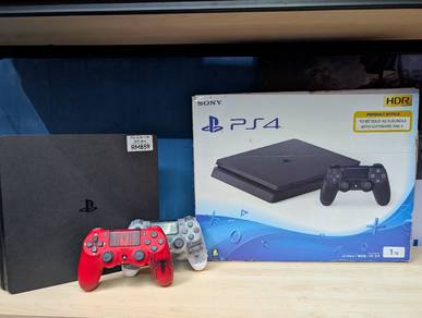 PS4 Slim 1TB, 2 Controller w Box : GamerLife
