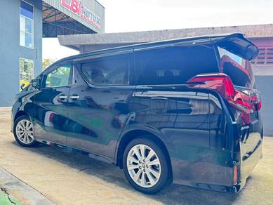 Toyota Alphard S in Seberang Jaya, PNG