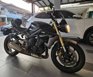 Triumph Street Triple