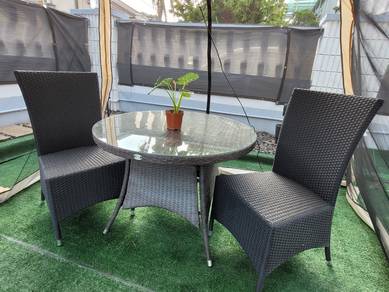 outdoor 1 table 2 chairs