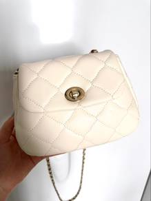 Cream white quilted mini chain bag