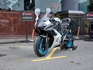 CFMOTO 675SR-R