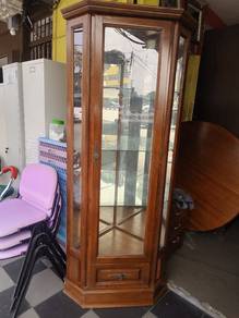 Couner Display Cabinet Wood