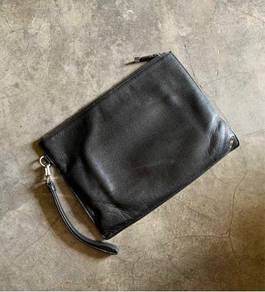 Isaratti Leather Clutch