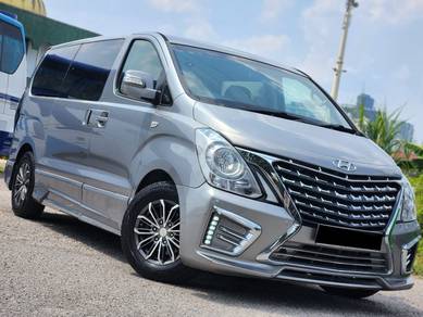 Hyundai Grand Starex ROYALE PREMIUM in Ampang Hilir, KUL